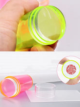 Load image into Gallery viewer, Kalolary 2PCS Silicone Nail Stamper